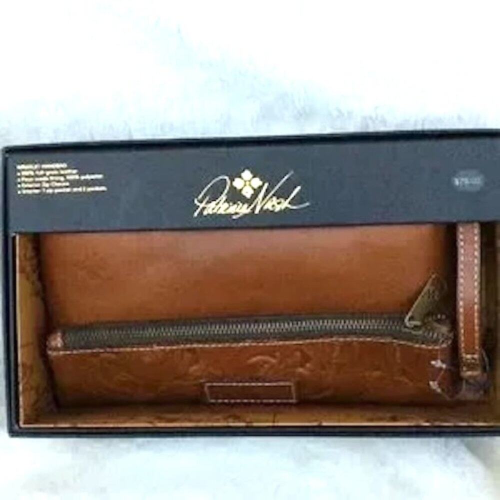 Patricia Nash Leather Wristlet Handbag NWT - Picture 13 of 16